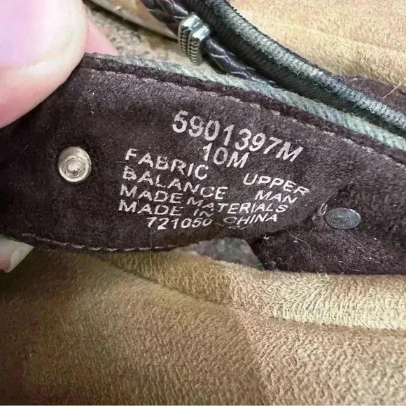 Minnetonka Women's 'Silverthorne 360' Flip Flop Sandals with Camo Strap Size 10 - Picture 8 of 8